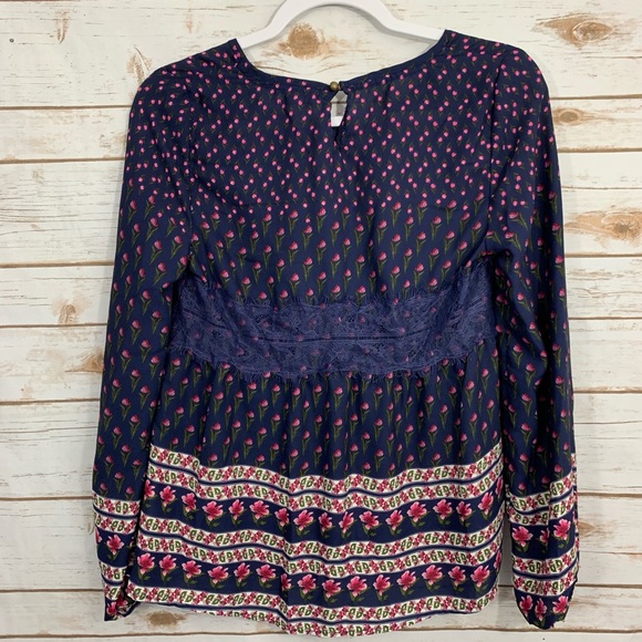 Taylor & Sage Floral Lace Peasant Boho Blo… - Picture 2 of 8